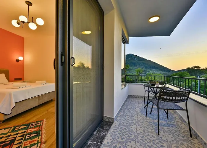 Begonvilla Goecek Goekceovacik פאטהיה