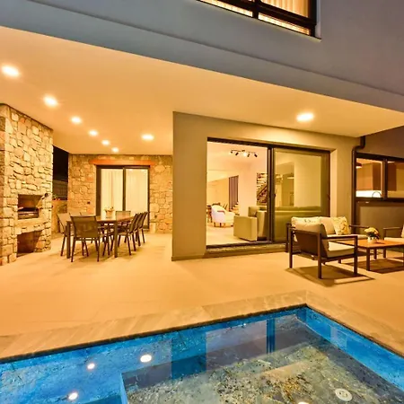 Begonvilla Göcek Gökceovacik